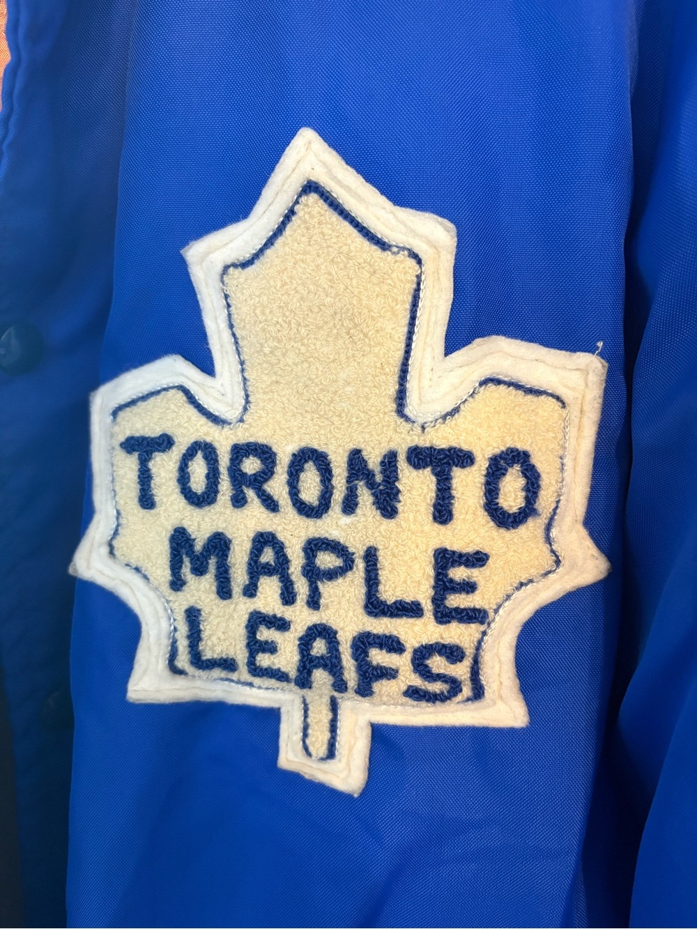 RARE Vintage Toronto Maple Leafs Men's Quilted Lining Blue Satin Bomber Jacket - Picture 3 of 12